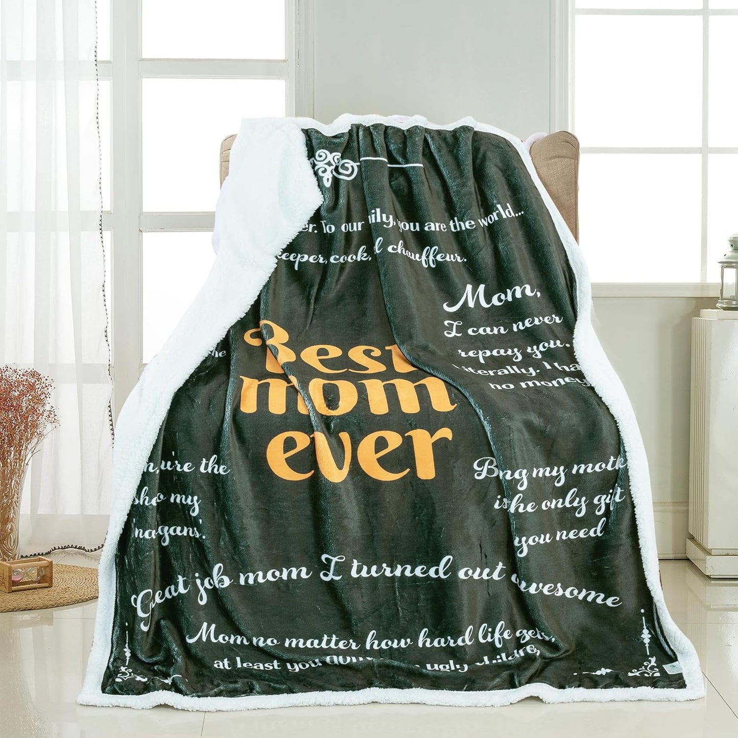 Piwaka Best Mom Ever Blanket, a Funny Gift That Ticks All The Right Boxes - Bring Laughter & Warmth to Your Beloved Mother: Christmas, Mother's Day, Birthday Gifts for Mom