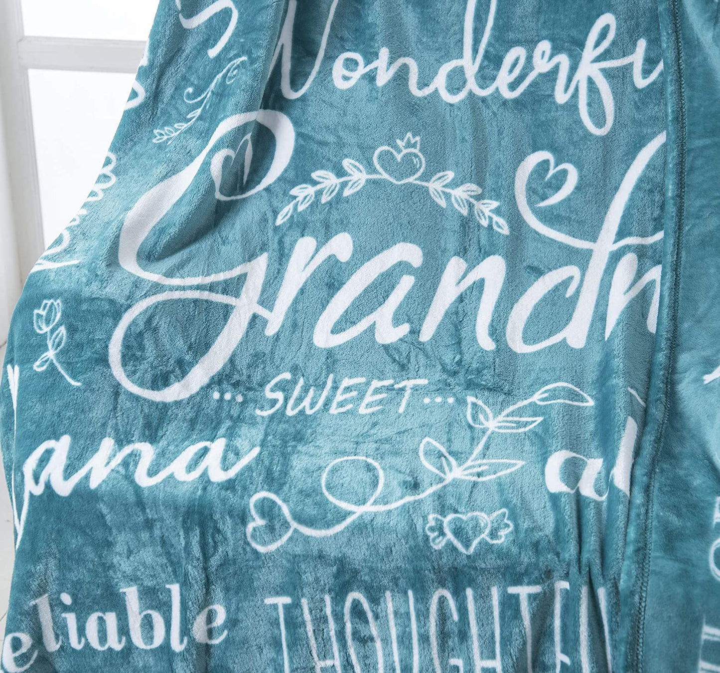 Wonderful Grandma Blanket: Inspiring Words Printed for You